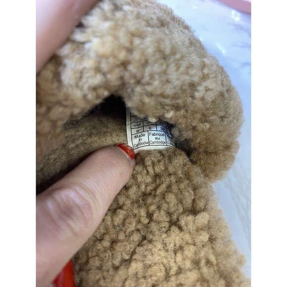 UGG COZETTA CHESTNUT CURLY SHEEPSKIN COMFORT SLIPPERS, WOMEN US 8/ EUR 39 - Picture 7 of 9